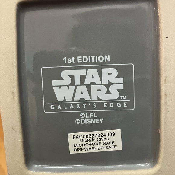 Grinning Loth Cat ceramic tiki mug, 1st Edition Star Wars Galaxy's Edge, Disney - Picture 4 of 5